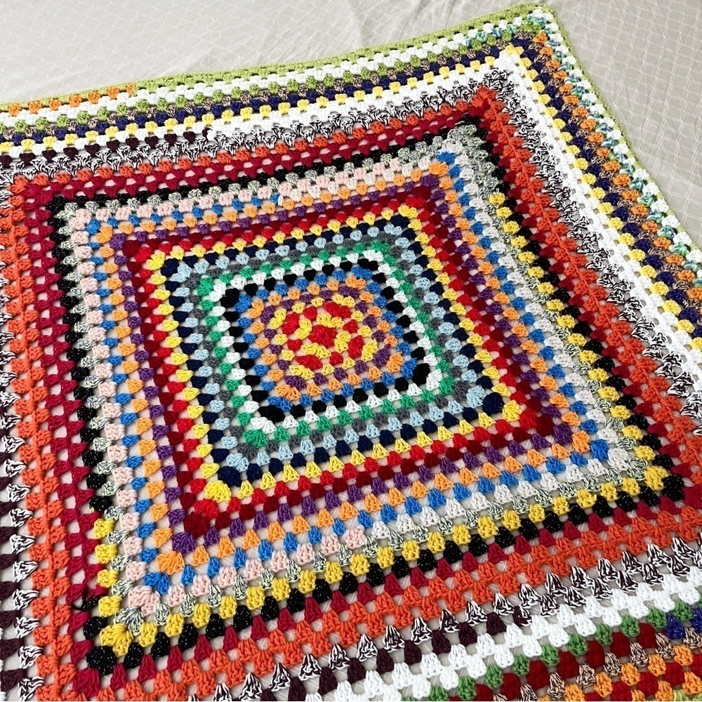 Vintage Granny Square Crocheted Afghan Multicolored Boho Throw Blanket Handmade - Picture 4 of 13
